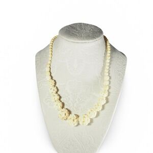 Unbranded Graduated Carved Bead Necklace Women's Cream Vintage 70s Surfer‎ Style